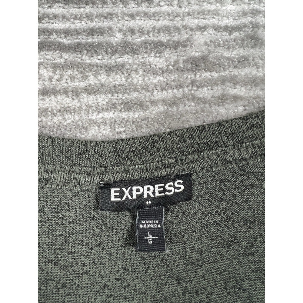 Express Top Womens L Olive Green V-Neck 3/4 Sleeve Marled Relaxed Knit Pullover - Picture 2 of 11